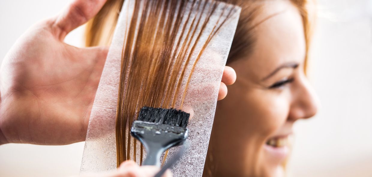 Dale un toque de color a tu pelo tras el verano